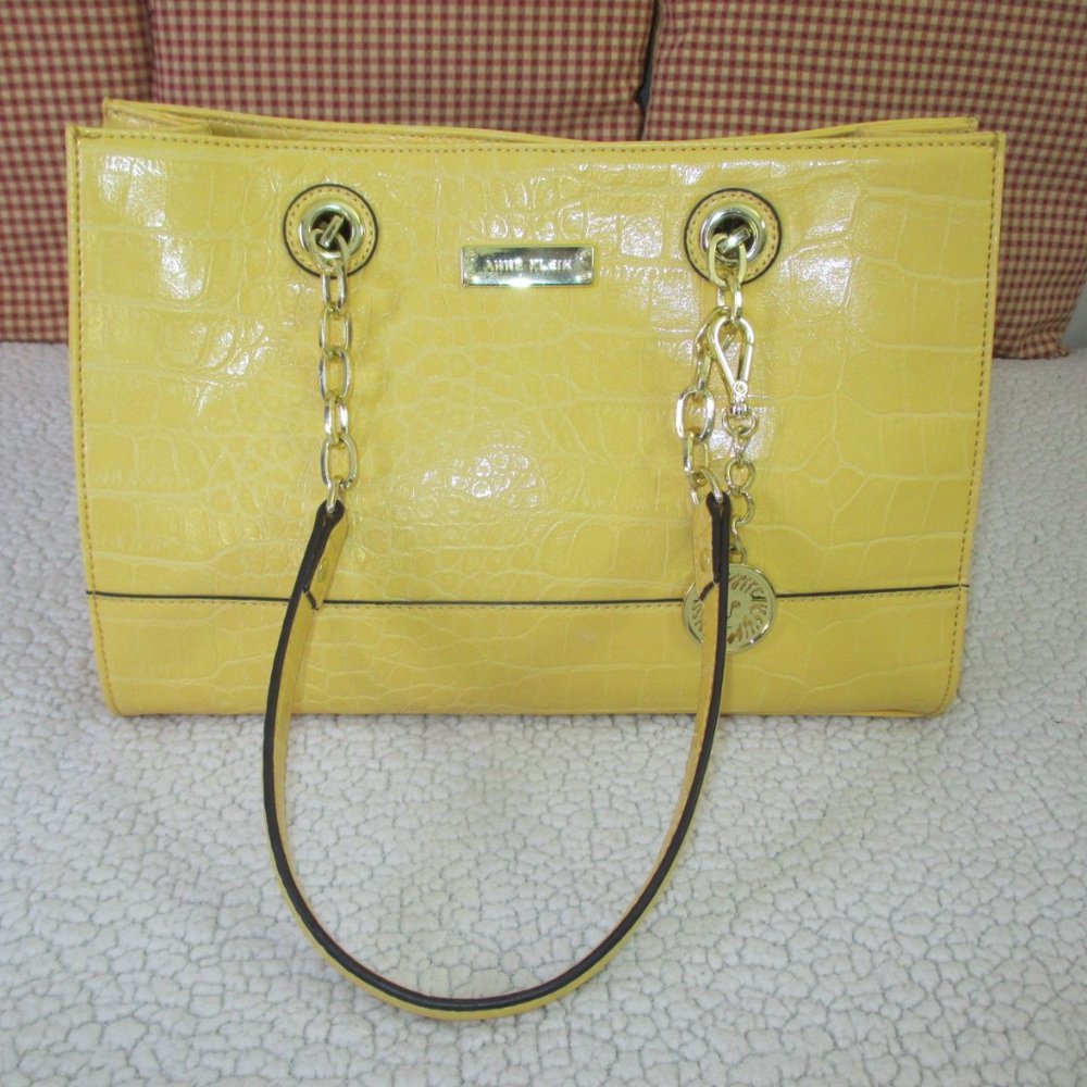 Anne Klein Purse Handbag Yellow Large Faux Leather Footed Large Shoulder Bag